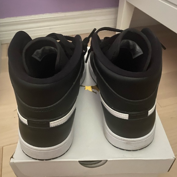 Jordan mid - Picture 7 of 8